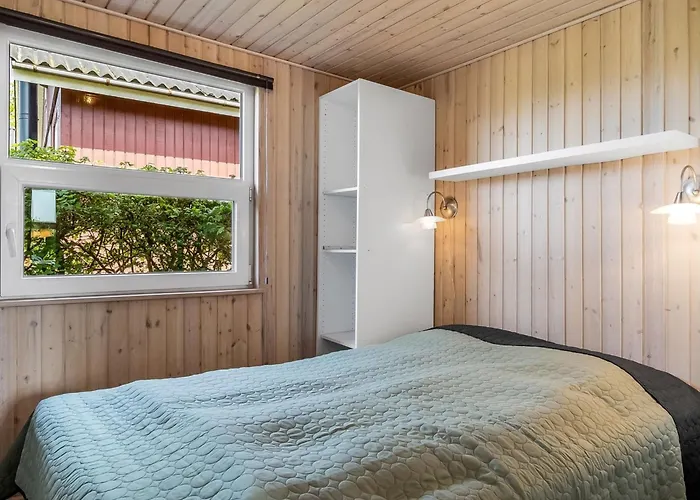 Egonie - 100m From The Sea By Interhome